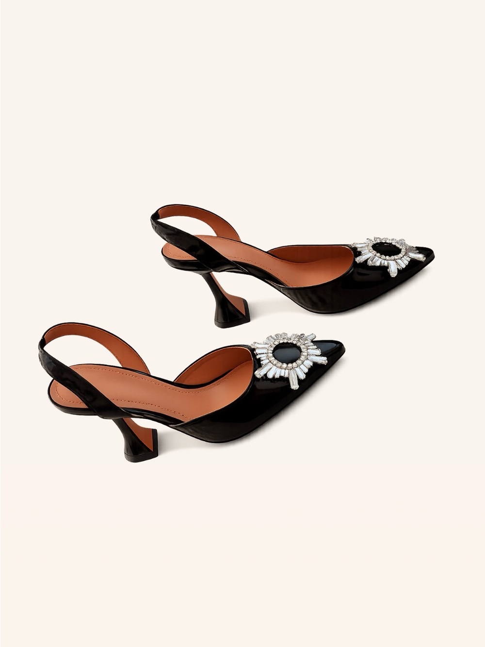NWOT Black Patent Slingback Pumps with Crystal Brooch Size 6